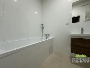 Pronájem bytu 2+kk, Uherské Hradiště, Šromova, 58 m2