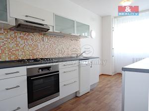 Pronájem bytu 3+1, Praha, Konstantinova, 71 m2