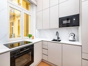 Pronájem bytu 1+kk, Praha - Vinohrady, Korunní, 30 m2