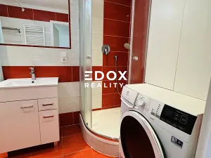Prodej bytu 3+kk, Praha - Řepy, Španielova, 70 m2