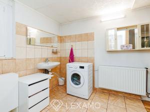 Prodej rodinného domu, Hevlín, 118 m2