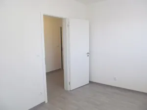 Prodej kanceláře, Praha - Žižkov, Olgy Havlové, 71 m2