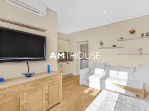 Pronájem bytu 1+kk, Praha - Vinohrady, Sobotecká, 24 m2