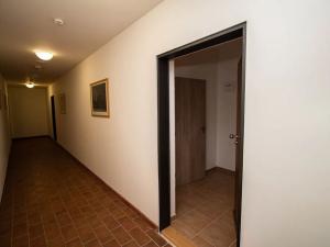 Pronájem bytu 1+kk, Olšany, 45 m2