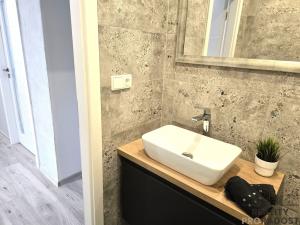 Prodej bytu 3+1, Třinec, 72 m2
