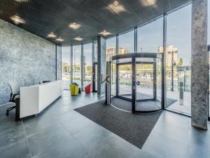 Pronájem kanceláře, Praha, Kladenská, 235 m2