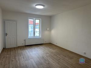 Prodej bytu 1+kk, Plzeň - Jižní Předměstí, Purkyňova, 37 m2