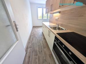 Prodej bytu 2+1, Holýšov, Pod Makovým vrchem, 63 m2