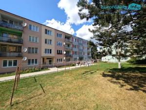 Prodej bytu 2+1, Holýšov, Pod Makovým vrchem, 63 m2