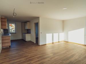 Pronájem bytu 3+kk, Hluboká nad Vltavou, Husova, 77 m2