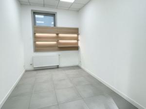 Pronájem obchodního prostoru, Ostrava, 74 m2