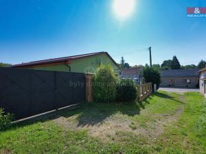 Prodej obchodního prostoru, Koryčany - Jestřabice, 330 m2