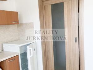 Pronájem bytu 1+kk, Kamenný Újezd, Průmyslová, 26 m2