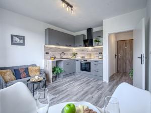 Pronájem bytu 1+1, Děčín - Děčín IX-Bynov, Na Vyhlídce, 34 m2