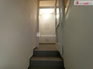 Pronájem bytu 2+1, Karlovy Vary - Doubí, Lesní, 63 m2