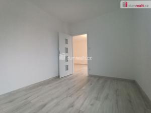 Pronájem bytu 2+1, Karlovy Vary - Doubí, Lesní, 63 m2