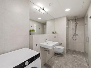 Pronájem bytu 2+kk, Praha - Modřany, Československého exilu, 52 m2