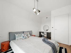 Pronájem bytu 2+kk, Praha - Modřany, Československého exilu, 52 m2