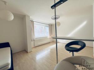 Pronájem bytu 1+kk, Praha - Zličín, Tulešická, 35 m2