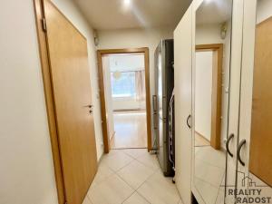 Pronájem bytu 1+kk, Praha - Zličín, Tulešická, 35 m2