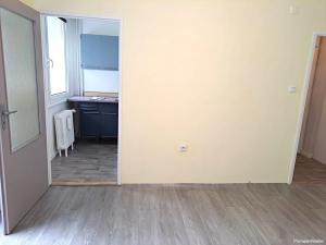 Pronájem bytu 1+kk, Hradec Králové, Třebechovická, 35 m2