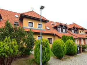 Pronájem bytu 2+kk, Jesenice, Příčná II., 45 m2
