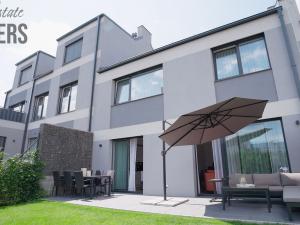 Prodej rodinného domu, Strančice, Polní, 127 m2