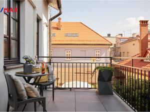 Prodej činžovního domu, Bielsko-Biała, Powiat Bielsko-Biała, Polsko, 395 m2