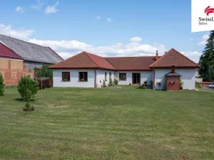 Prodej rodinného domu, Příkazy, 236 m2