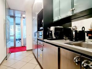 Pronájem kanceláře, Praha, Jiráskovo náměstí, 30 m2