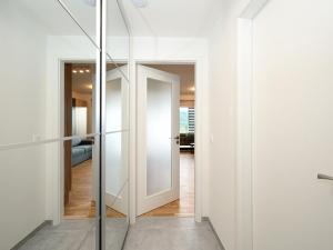 Pronájem bytu 1+kk, Praha - Modřany, Mezi vodami, 33 m2