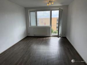 Pronájem bytu 1+kk, Praha - Střížkov, Zakšínská, 32 m2
