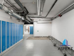 Pronájem kanceláře, Praha - Chodov, Líbalova, 456 m2