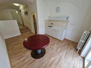 Pronájem obchodního prostoru, Příbor, náměstí Sigmunda Freuda, 153 m2