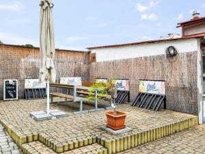 Prodej restaurace, Český Šternberk, 480 m2
