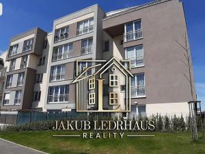 Pronájem bytu 1+kk, Praha - Stodůlky, Toufarova, 33 m2