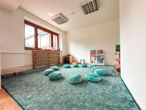 Pronájem rodinného domu, Praha - Újezd nad Lesy, Hulická, 160 m2