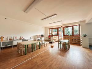 Pronájem rodinného domu, Praha - Újezd nad Lesy, Hulická, 160 m2