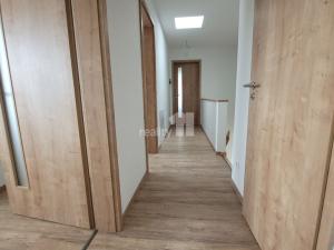Prodej rodinného domu, Kladno - Dubí, Pechlátova, 353 m2
