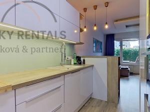 Pronájem bytu 2+kk, Praha - Hloubětín, Granitova, 53 m2