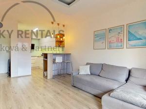 Pronájem bytu 2+kk, Praha - Hloubětín, Granitova, 53 m2