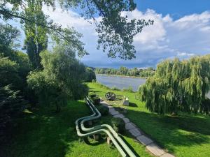 Prodej bytu 3+1, Kralupy nad Vltavou, J. Holuba, 72 m2