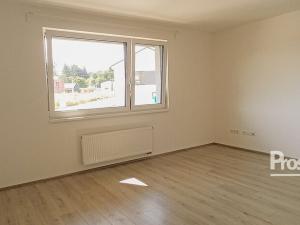 Pronájem bytu 1+kk, Kladno, Štěpána Rautenstraucha, 33 m2