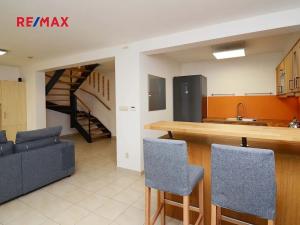 Prodej rodinného domu, Jinočany, Smetanova, 121 m2