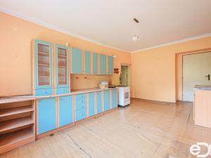 Prodej rodinného domu, Stárkov, 278 m2