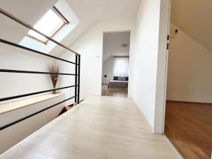 Prodej rodinného domu, Zlonín, Hlavní, 78 m2