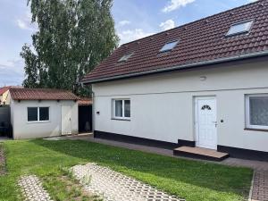 Prodej rodinného domu, Zlonín, Hlavní, 78 m2