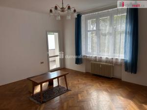 Prodej bytu 1+1, Vlašim, Obora, 65 m2