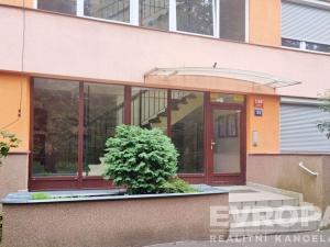 Pronájem bytu 2+kk, Praha - Michle, Přímětická, 41 m2