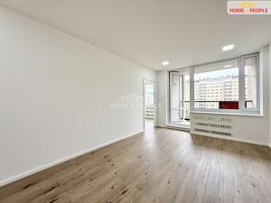 Prodej bytu 4+kk, Praha - Kobylisy, Chabařovická, 69 m2